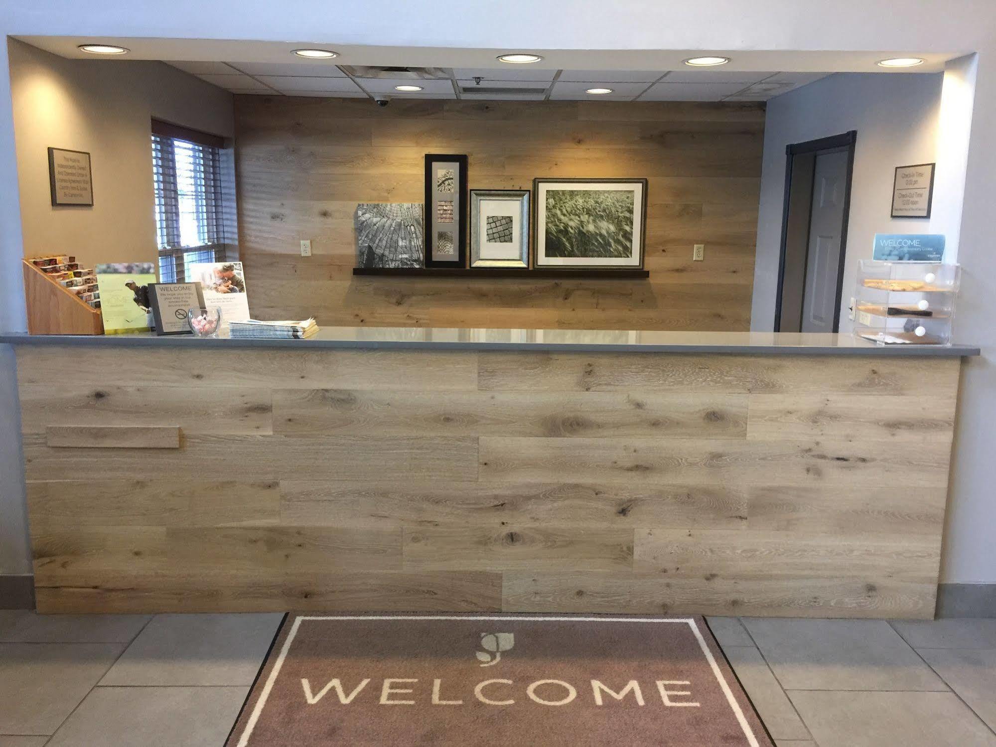 Country Inn & Suites By Radisson, Louisville East, Ky Zewnętrze zdjęcie